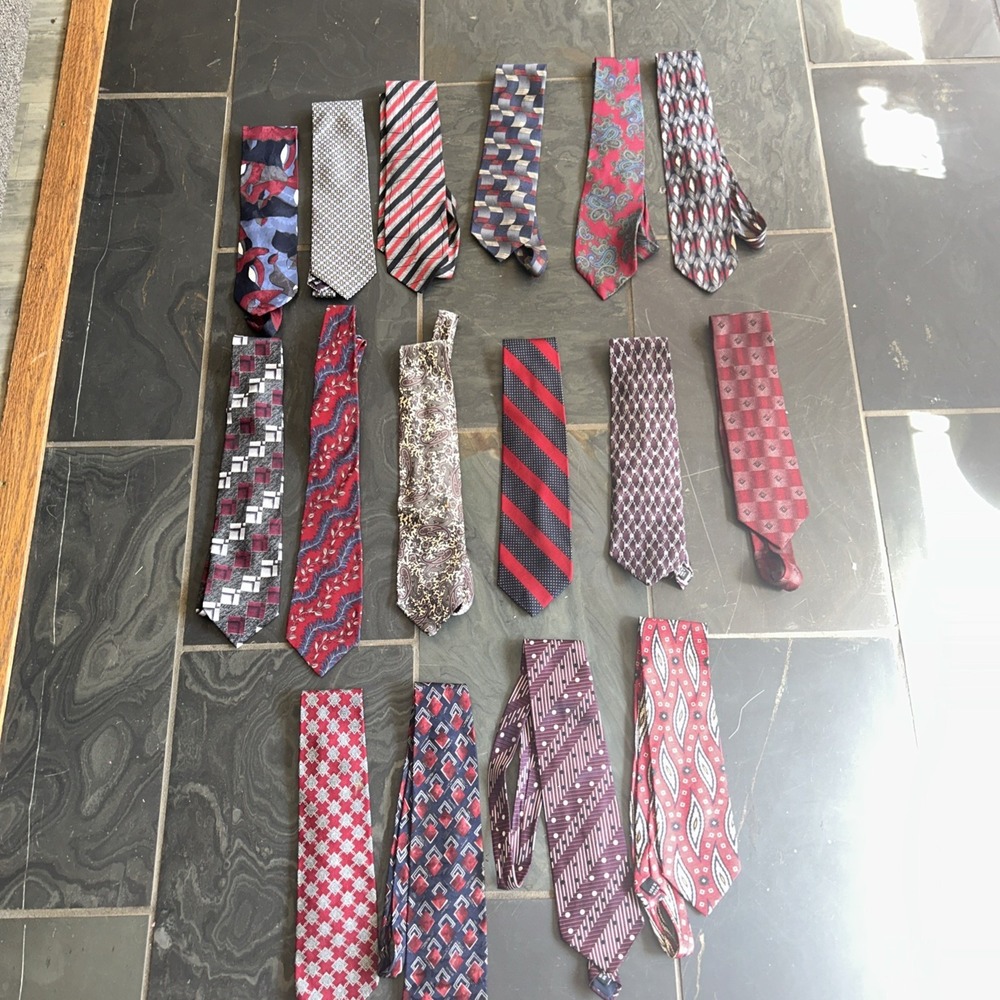 Italy Silk Tie Lot Garington, Frog Christian Dior Mostly Red Colored Patterns J6